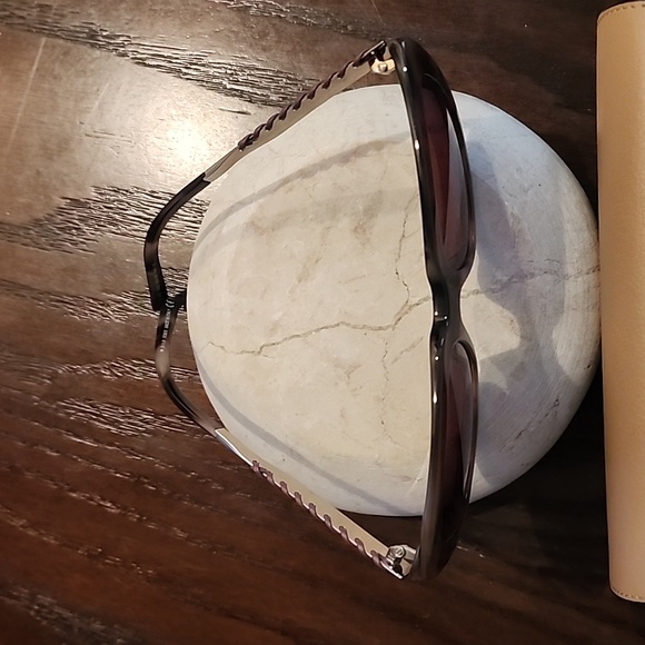 TODS Sunglasses - Picture 11 of 12